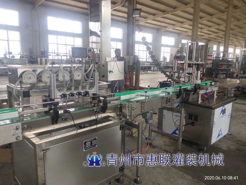 調(diào)味品膏體灌裝生產(chǎn)線 調(diào)味品膏體灌裝生產(chǎn)線