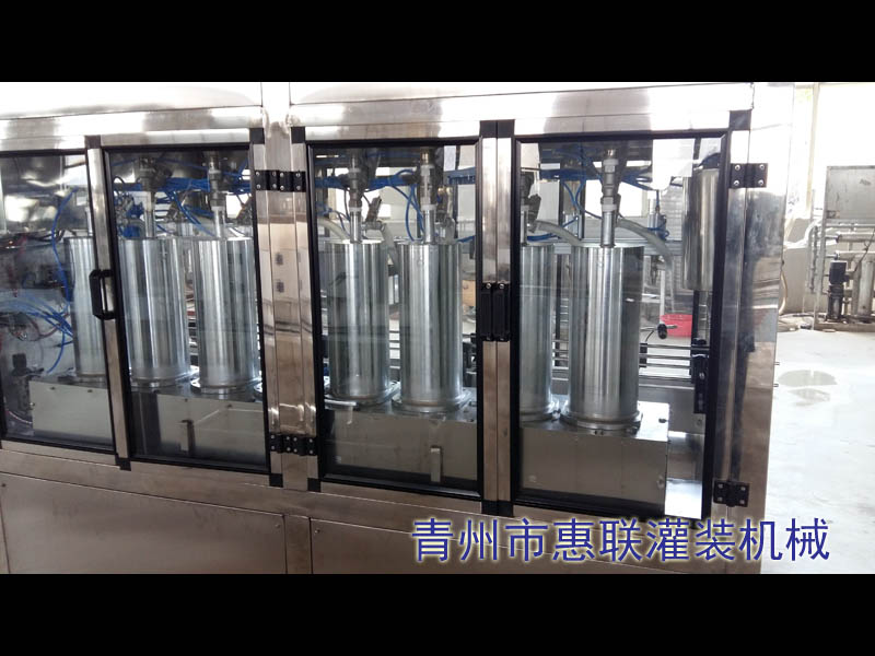 8頭活塞式食用油灌裝機(jī)