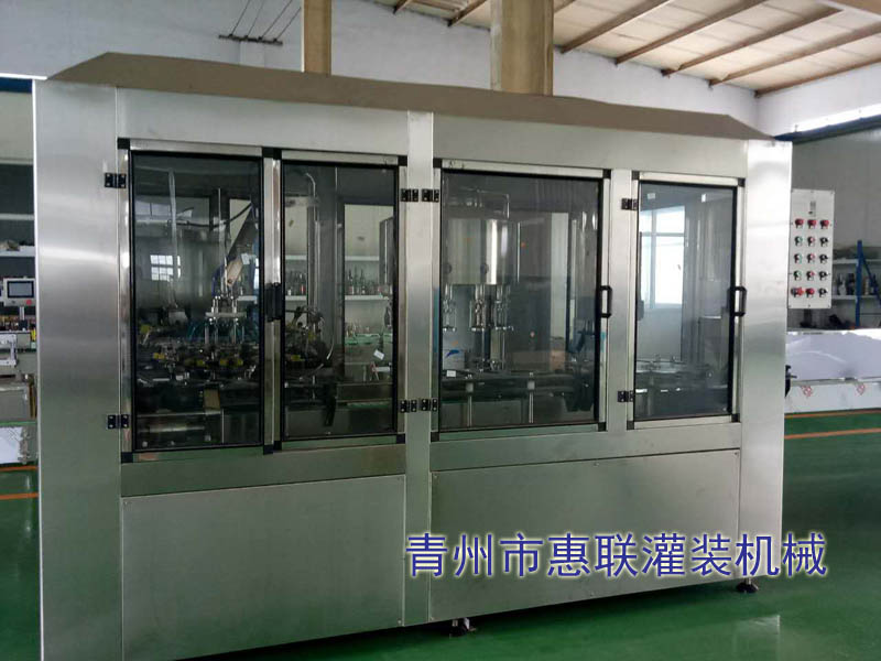 葡萄酒洗瓶灌裝壓蓋一體機(jī)